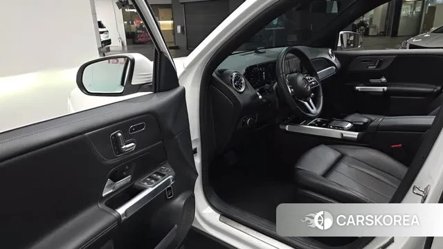 Mercedes-Benz GLB-Class X247 2023 Белый из Кореи, фото 3