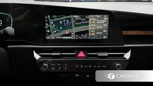 Kia Di Ol Nu Niro 2022 Белый из Кореи, фото 3