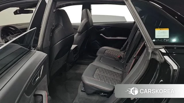 Audi RSQ8 (4M) 2025 Черный из Кореи, фото 3