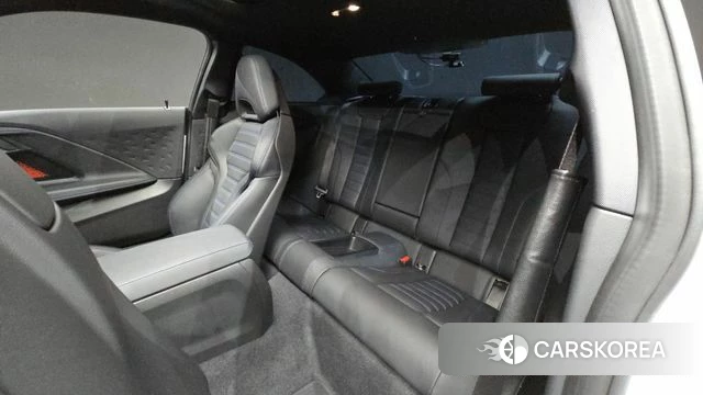 BMW 2 Series (G42) 2023 Белый из Кореи, фото 3