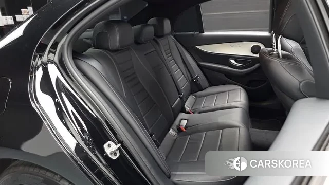 Mercedes-Benz E-Class W213 2021 Черный из Кореи, фото 3