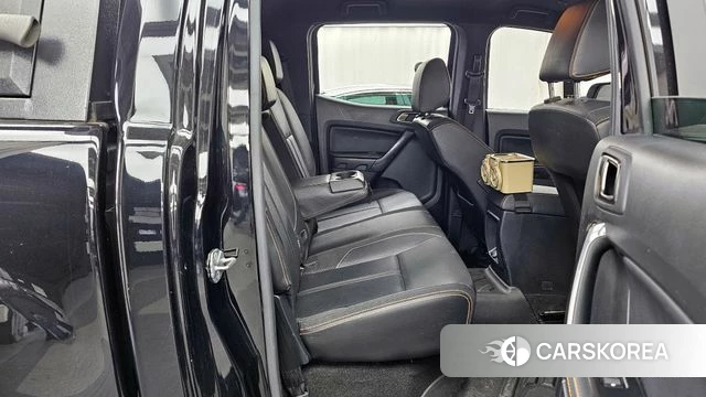 Ford Ranger 3rd Generation 2022 Черный из Кореи, фото 3