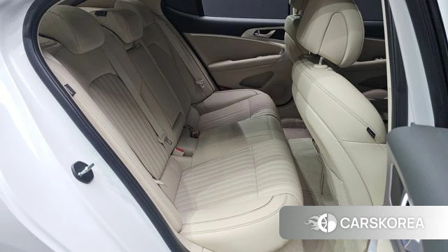 Genesis The New G70 2021 Белый из Кореи, фото 3