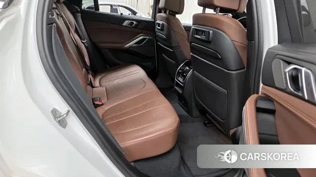 BMW X6 (G06) 2020 Белый из Кореи, фото 3