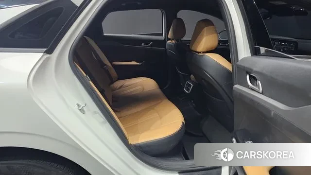 Kia K5 Hybrid 3rd Generation 2022 Белый из Кореи, фото 3