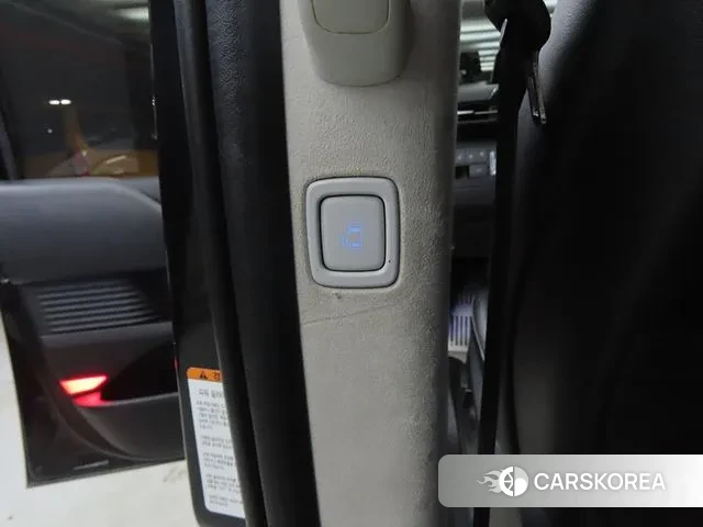 Hyundai Staria 2021 Черный из Кореи, фото 3