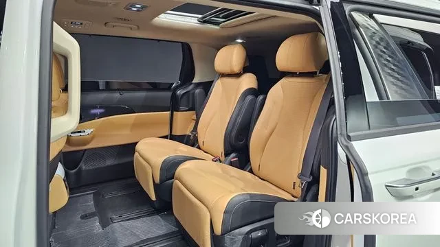 Kia Carnival 4th generation 2023 Белый из Кореи, фото 3