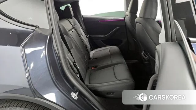 Tesla Model Y 2025 Серый из Кореи, фото 3