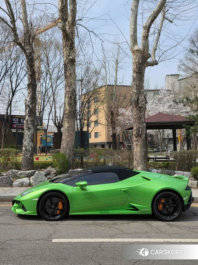 Lamborghini Huracan 2023 Зеленый из Кореи, фото 3