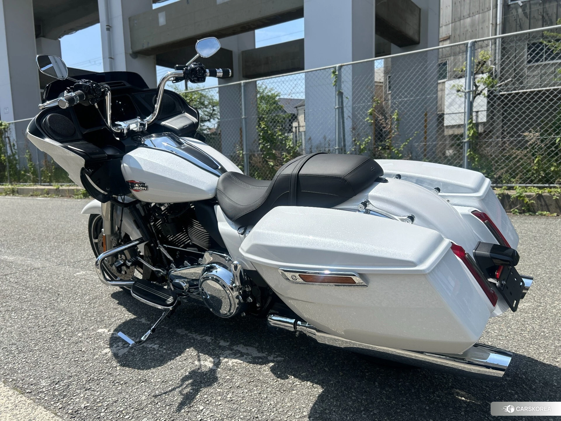Проданный Harley-Davidson Road Glide FLTRX 1980 2024 из Японии, фото 2