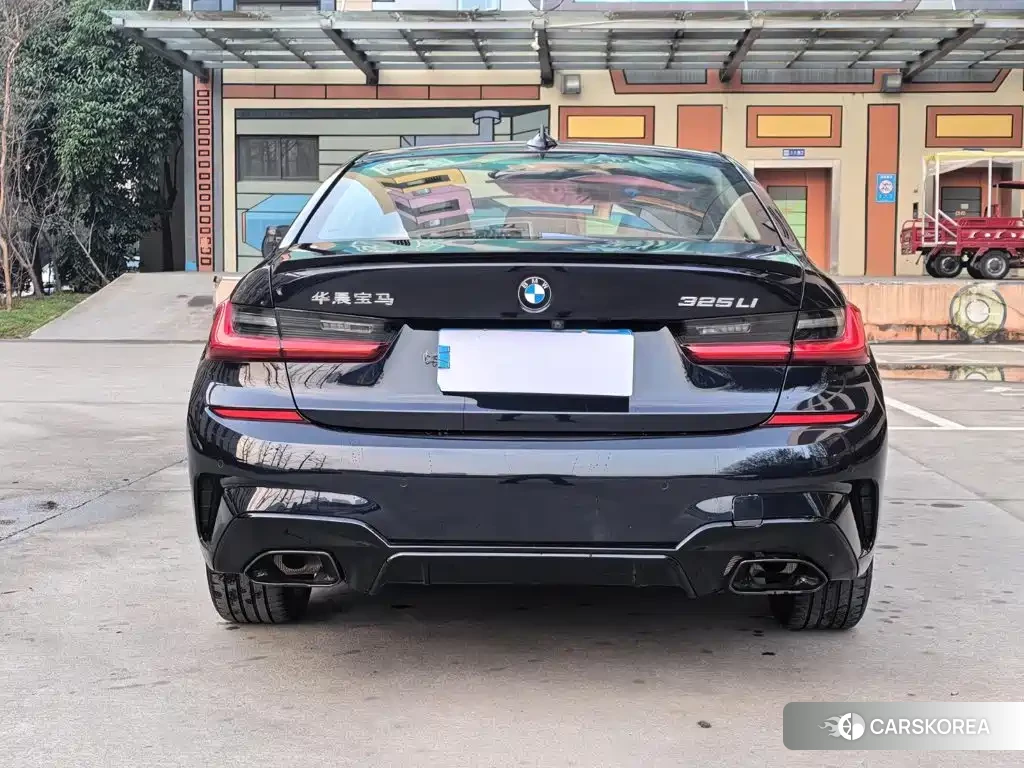 BMW 3 series 2020 Черный из Китая, фото 3