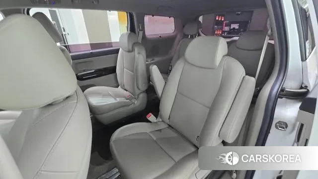Kia The New Carnival 2019 Белый из Кореи, фото 3