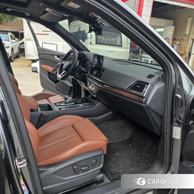 Audi Q5 (FY) 2023 Черный из Кореи, фото 3