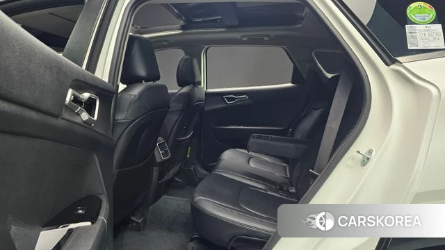 Kia Sportage 5th Generation 2022 Белый из Кореи, фото 3