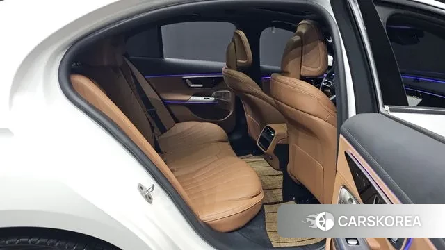 Mercedes-Benz E-Class W214 2025 Белый из Кореи, фото 3