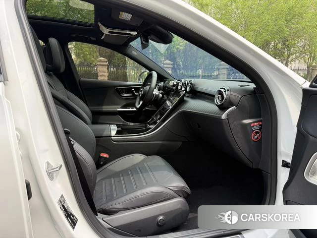 Mercedes-Benz Class C 2023 Белый из Китая, фото 3