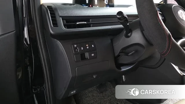 Hyundai Staria 2025 Черный из Кореи, фото 3