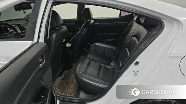 Hyundai Avante AD id 4331804 из Кореи 3