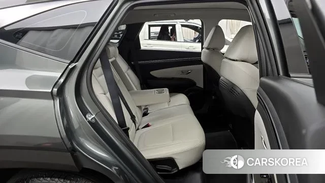 Hyundai Tucson (NX4) 2023 Темно-зеленый из Кореи, фото 3