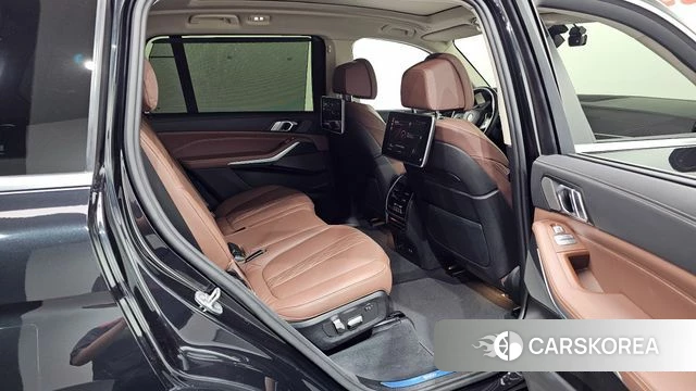 BMW X7 (G07) 2022 Черный из Кореи, фото 3