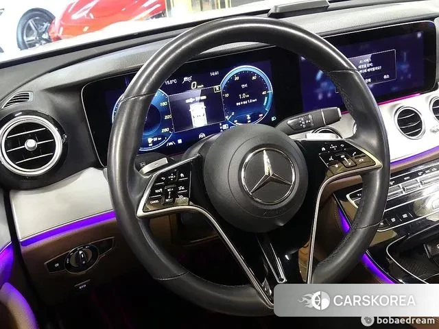 Mercedes-Benz E-Class W213 2021 Белый из Кореи, фото 3