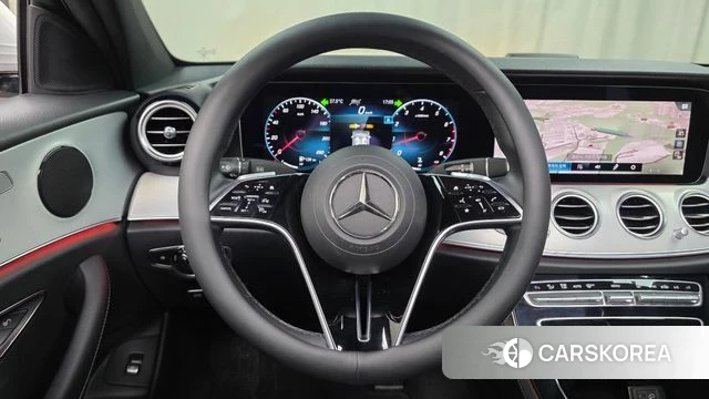 Mercedes-Benz E-Class W213 2021 Белый из Кореи, фото 3