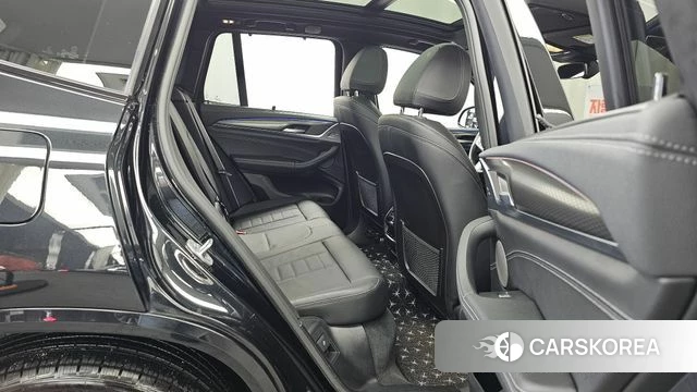 BMW X3 (G01) 2024 Черный из Кореи, фото 3