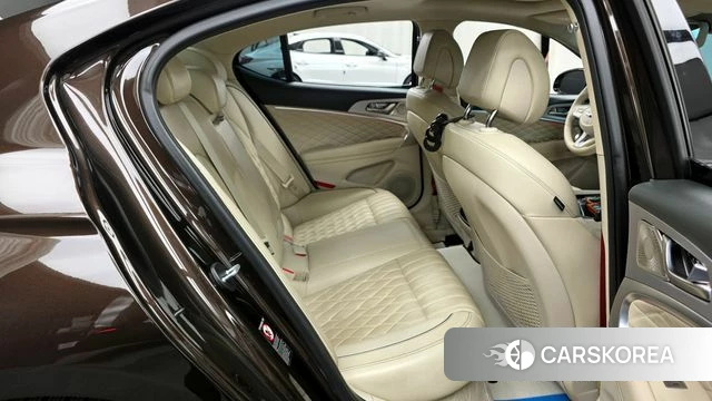 Genesis G70 2018 Коричневый из Кореи, фото 3