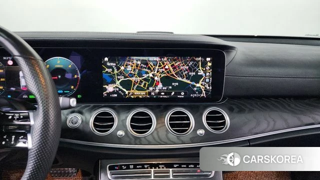 Mercedes-Benz E-Class W213 2022 Серый из Кореи, фото 3