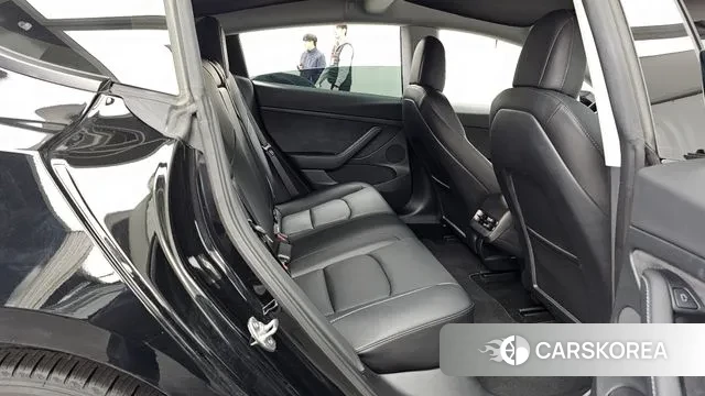 Tesla Model 3 2022 Черный из Кореи, фото 3