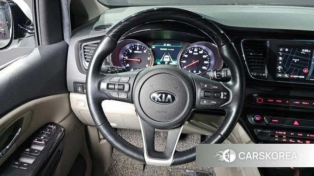 Kia The New Carnival 2018 Белый из Кореи, фото 3