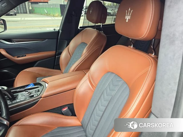 Maserati Levante 2020 Черный из Кореи, фото 3
