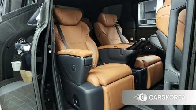 Toyota Alphard 4th Generation 2024 Черный из Кореи, фото 3