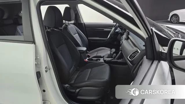 Kia Seltos 2022 Белый из Кореи, фото 3