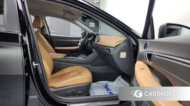 Hyundai Sonata Hybrid (DN8) 2022 Черный из Кореи, фото 3