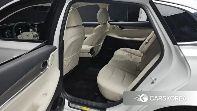 Hyundai The New Grandeur IG Hybrid 2021 Белый из Кореи, фото 3