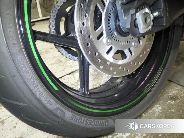 Проданный Kawasaki NINJA1100 SX 2025 из Японии