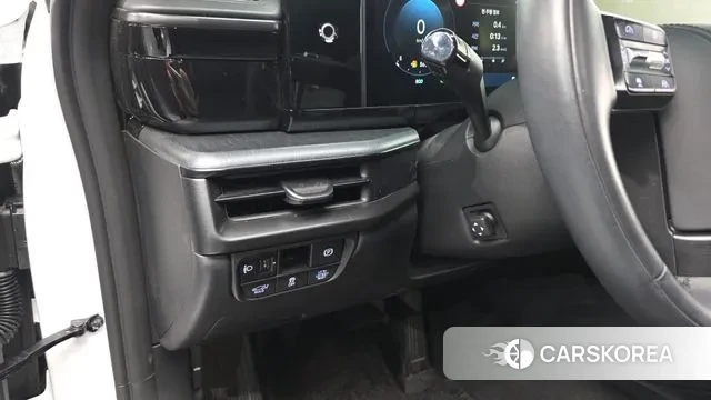 Hyundai Grandeur Hybrid (GN7) 2023 Белый из Кореи, фото 3