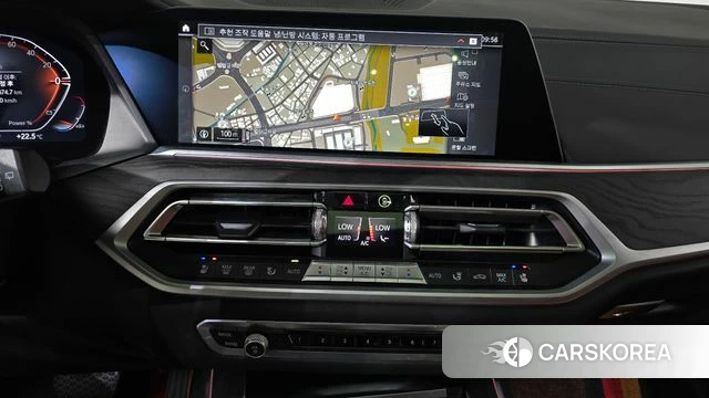 BMW X7 (G07) 2022 Черный из Кореи, фото 3