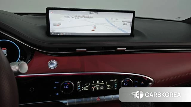 Genesis GV70 2023 Белый из Кореи, фото 3