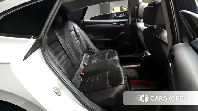 Volkswagen Arteon 2019 Белый из Кореи, фото 3