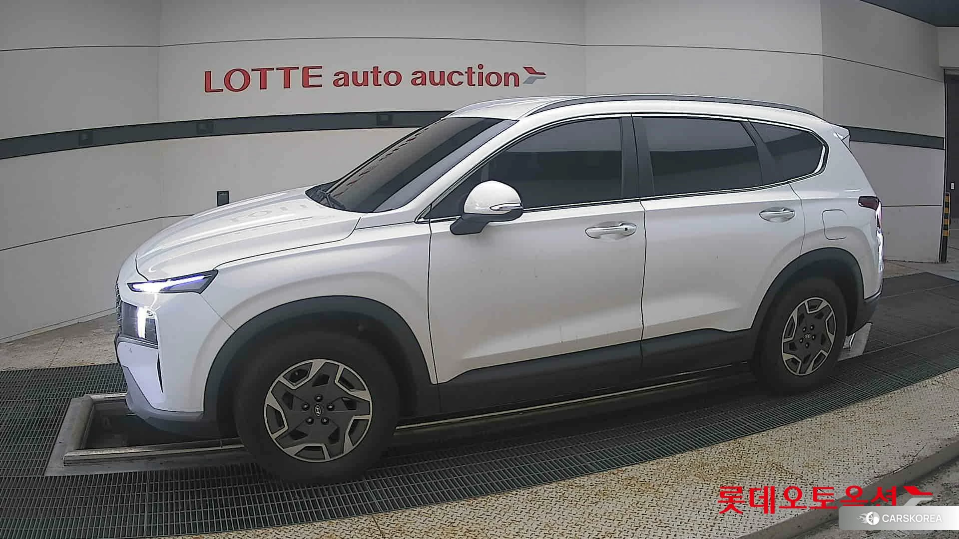 Hyundai Santa Fe Hybrid 2022 Белый из Кореи, фото 3