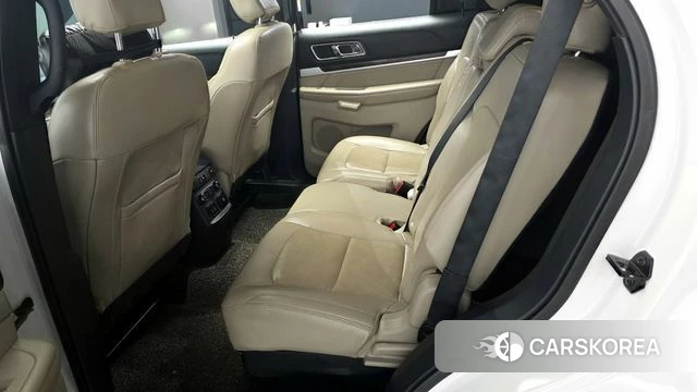 Ford Explorer 2018 Белый из Кореи, фото 3