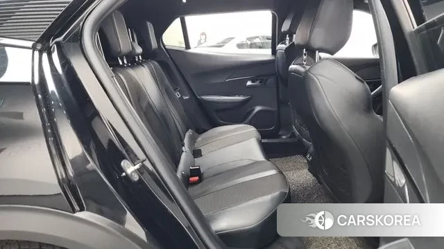 Peugeot e-2008 second generation 2021 Черный из Кореи, фото 3