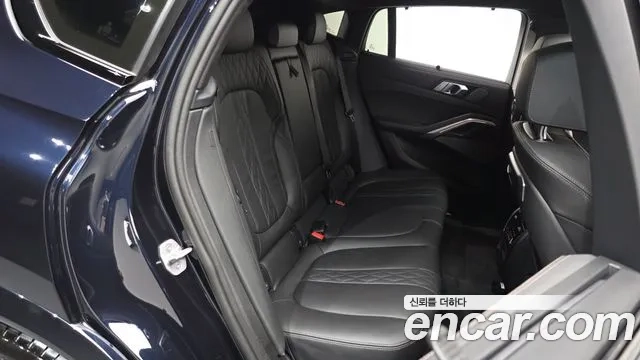 BMW X6 (G06) 2024 Черный из Кореи, фото 3