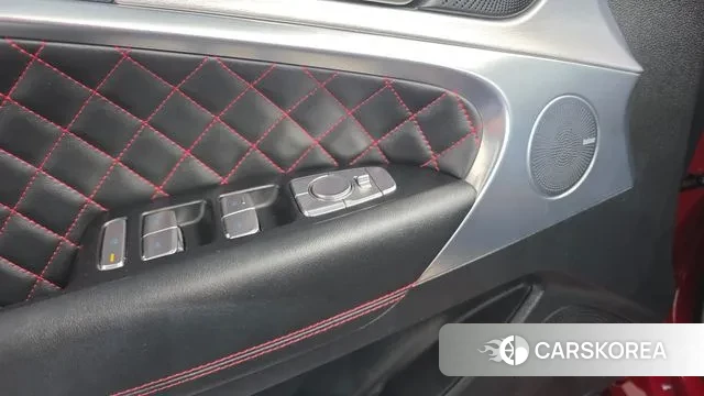 Genesis G70 2019 Красный из Кореи, фото 3