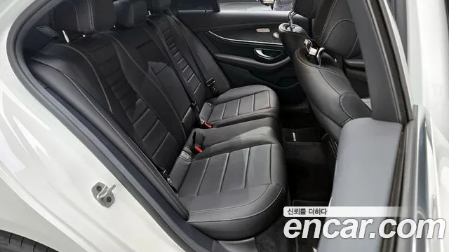 Mercedes-Benz E-Class W213 2023 Белый из Кореи, фото 3