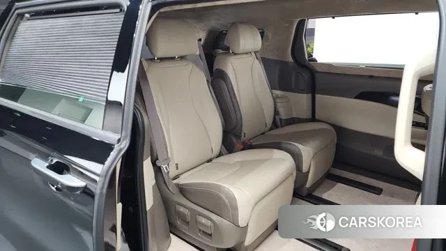 Kia Carnival 4th generation 2023 Черный из Кореи, фото 3