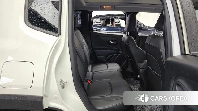 Jeep Renegade 2021 Белый из Кореи, фото 3