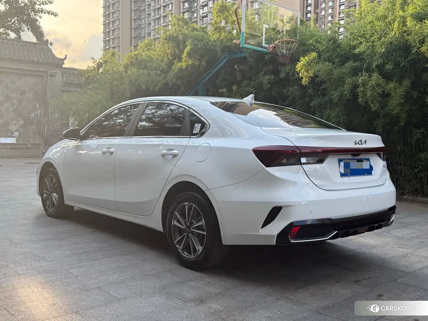 Kia K3 2025 Белый из Китая, фото 3
